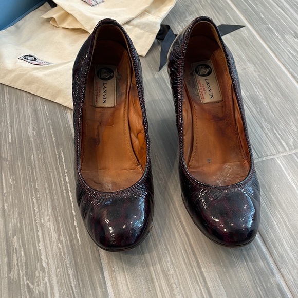 Lanvin burgundy patent wedge ballet shoes, size 38 (8 us) - Picture 7 of 8